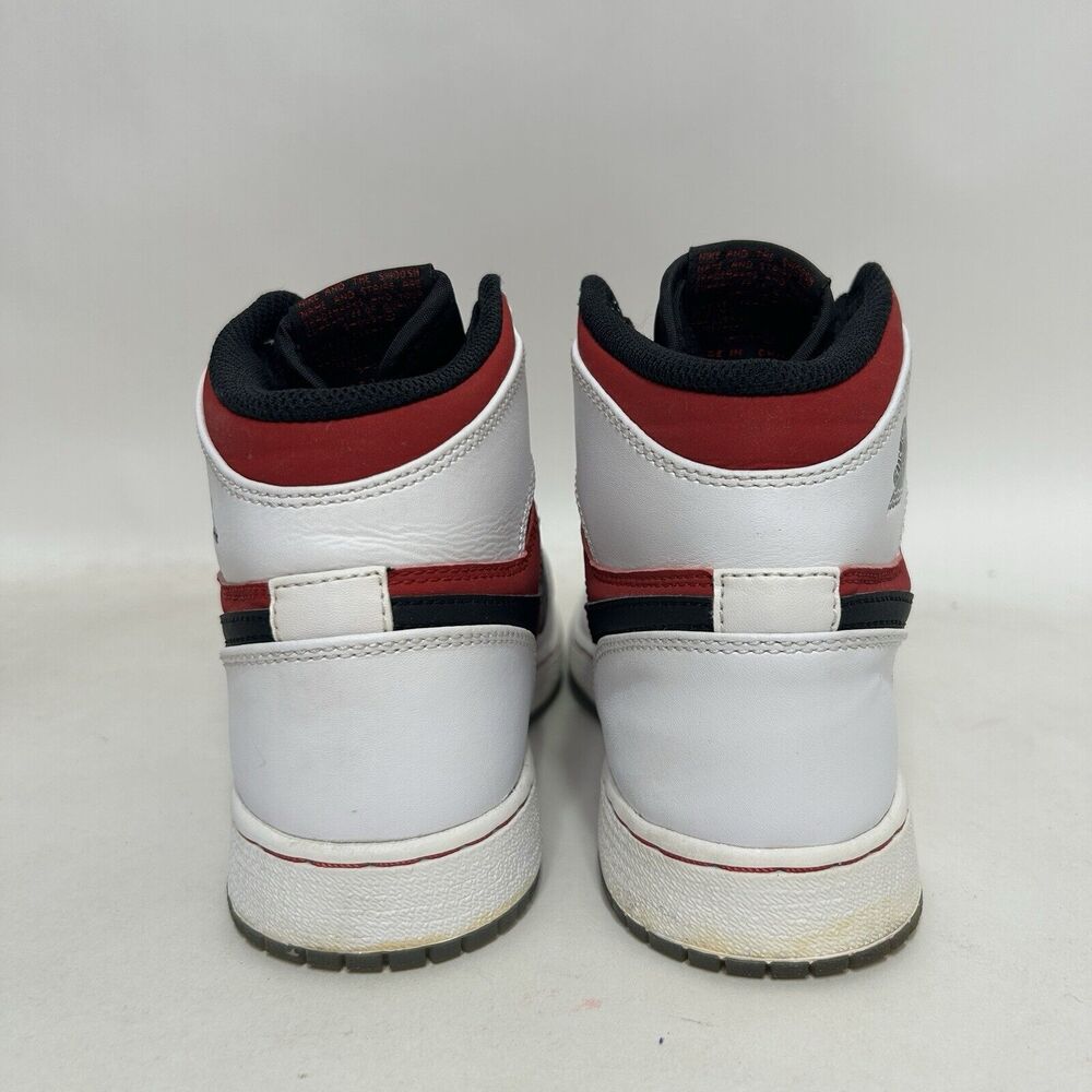 Nike Shoes Air Jordan 1 Retro High OG BG "Carmine" 2024 - Picture 6 of 9